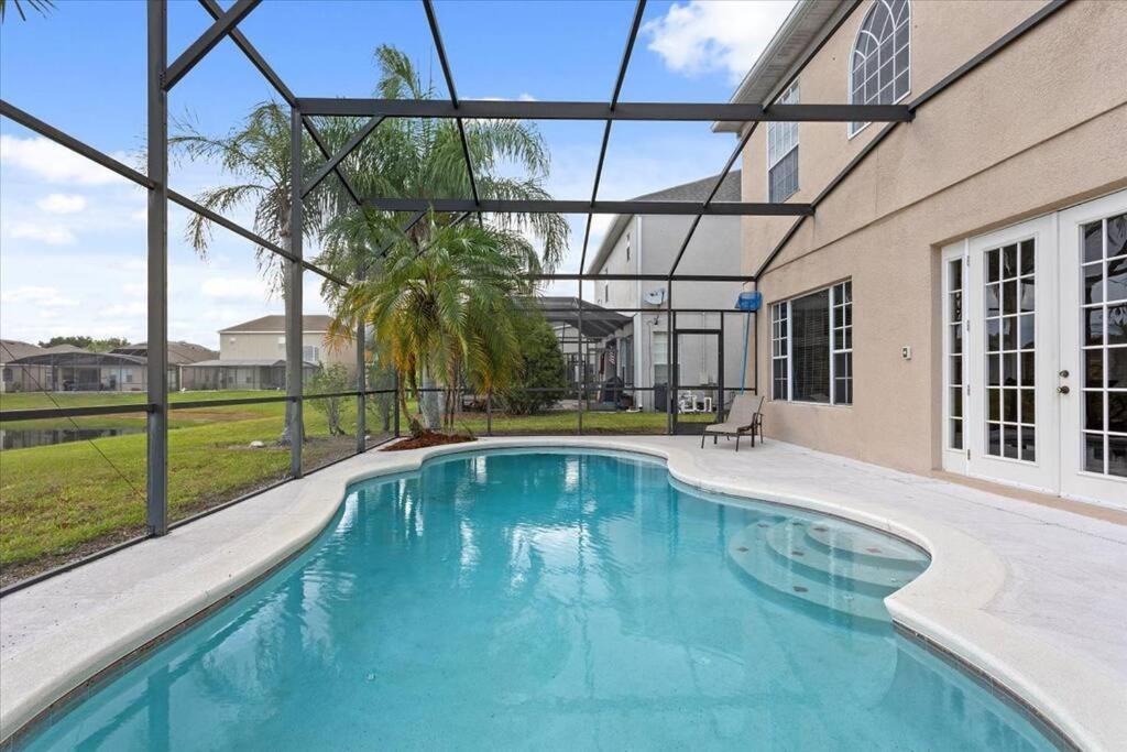 Long Stays! Lakefront - Gated Pool Home Orlando Luaran gambar