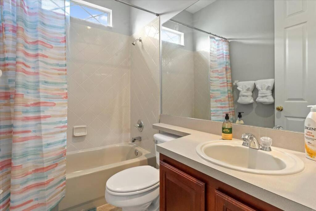 Long Stays! Lakefront - Gated Pool Home Orlando Luaran gambar